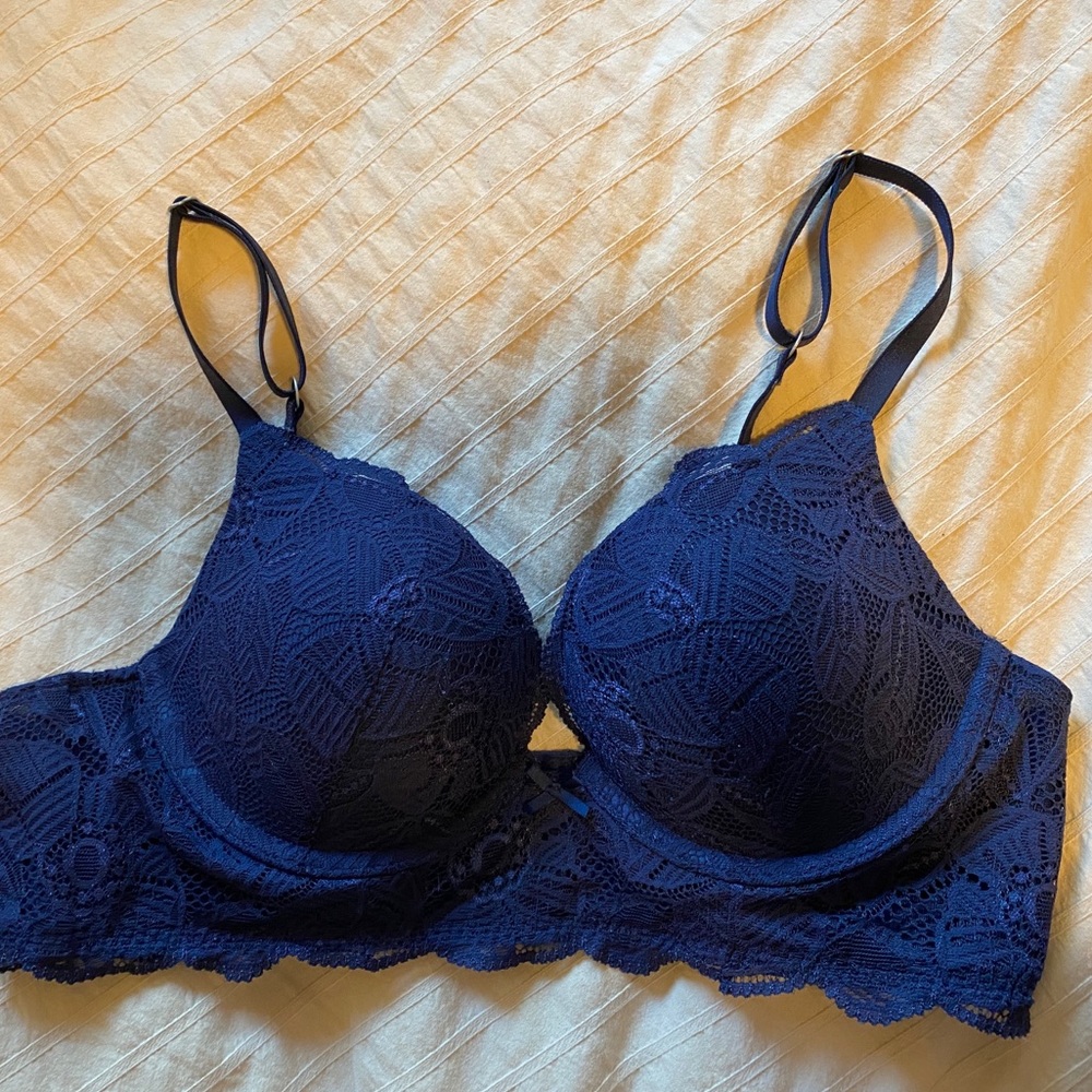 Aerie Lace Push Up Bra in 34B.